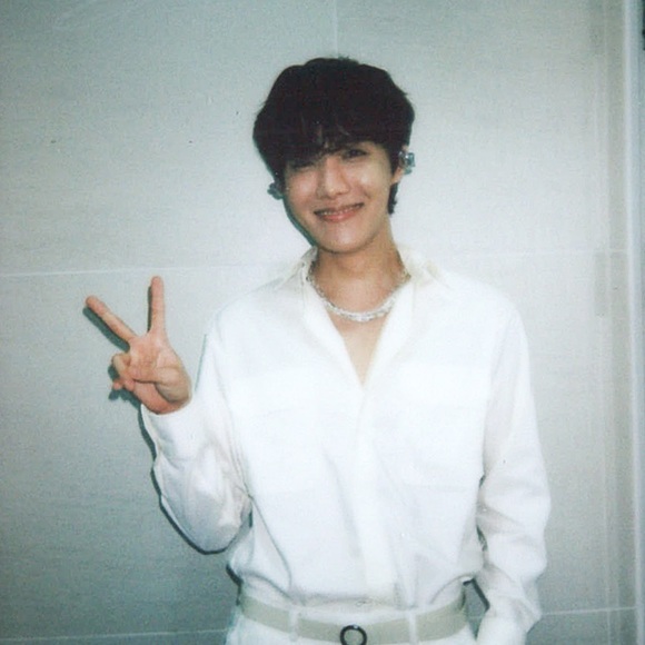 meet your posher, jade - Picture 1 of 1